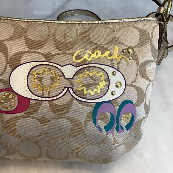 Coach Poppy Graffiti Signature Logo Crossbody Bag HTF - Picture 3 of 13